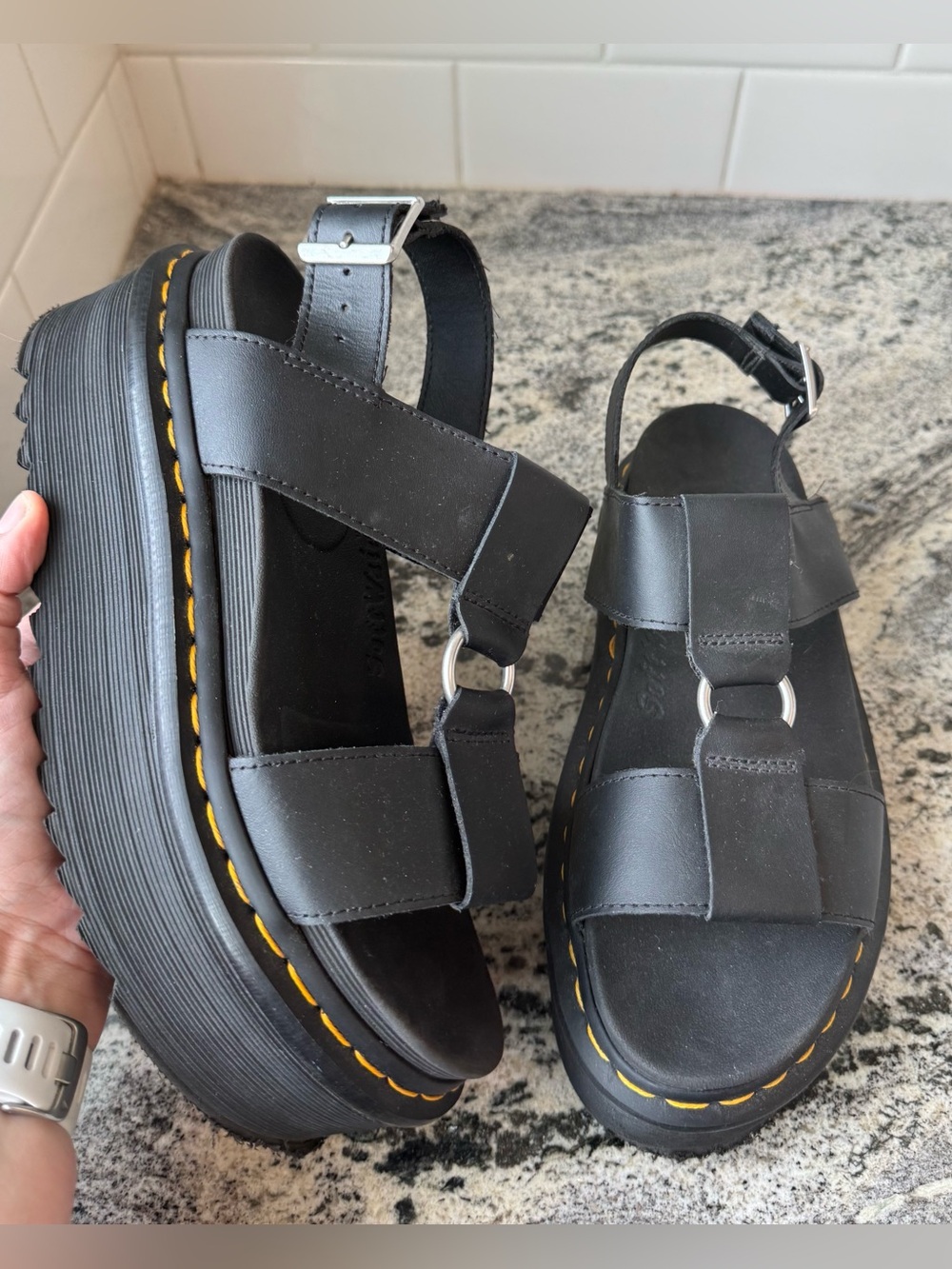 Dr. Martens Francis Leather Platform Strap Sandal. L 7. EUC